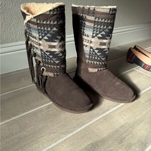 BearPaw Brown and Black Patterned Winter Boots